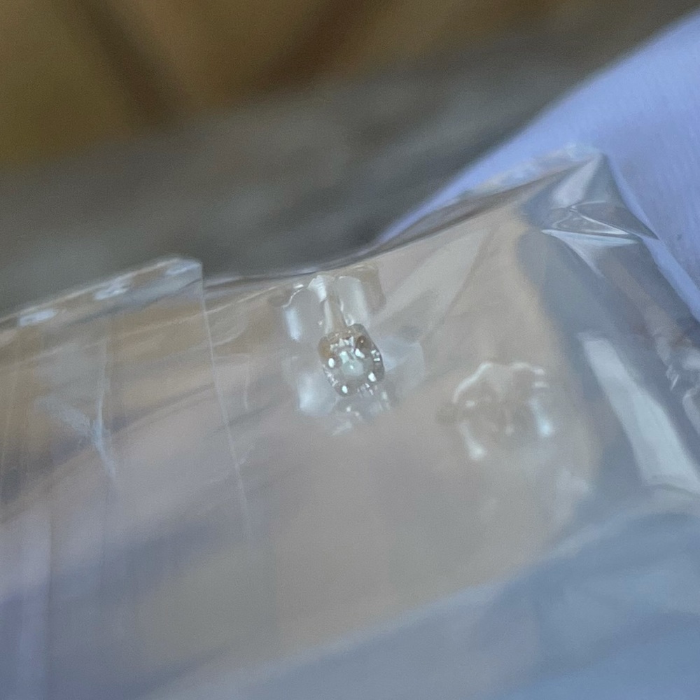 Adornia Fine Diamonds • 1/10 CTW Genuine White Diamonds Round Cut Stud Earrings - Picture 3 of 3
